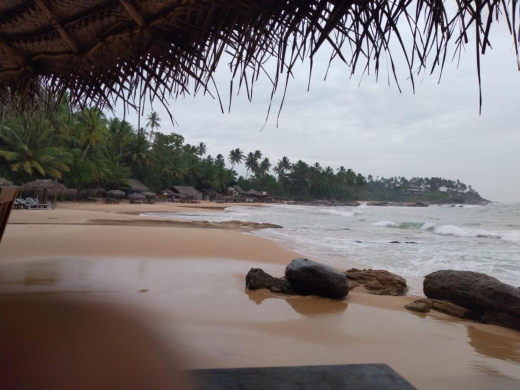 Silent Cabana And Restaurant Marakolliya, Tangalle Εξωτερικό φωτογραφία