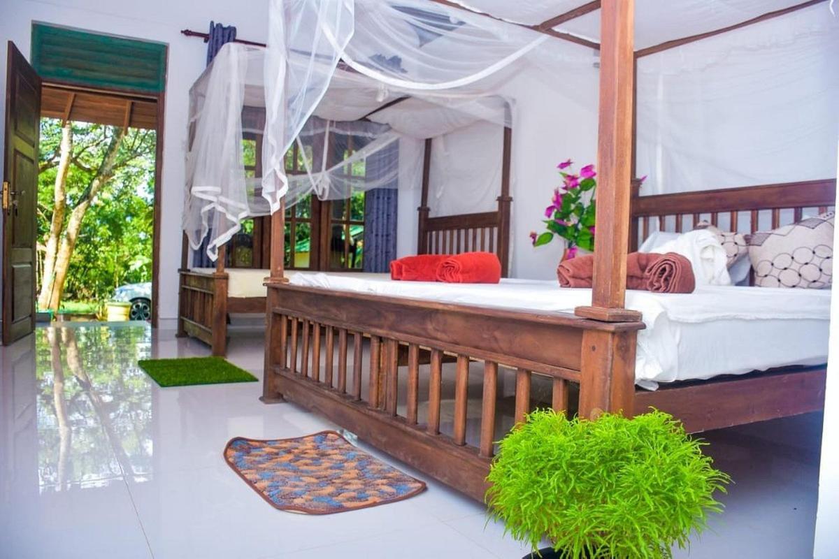 Silent Cabana And Restaurant Marakolliya, Tangalle Εξωτερικό φωτογραφία