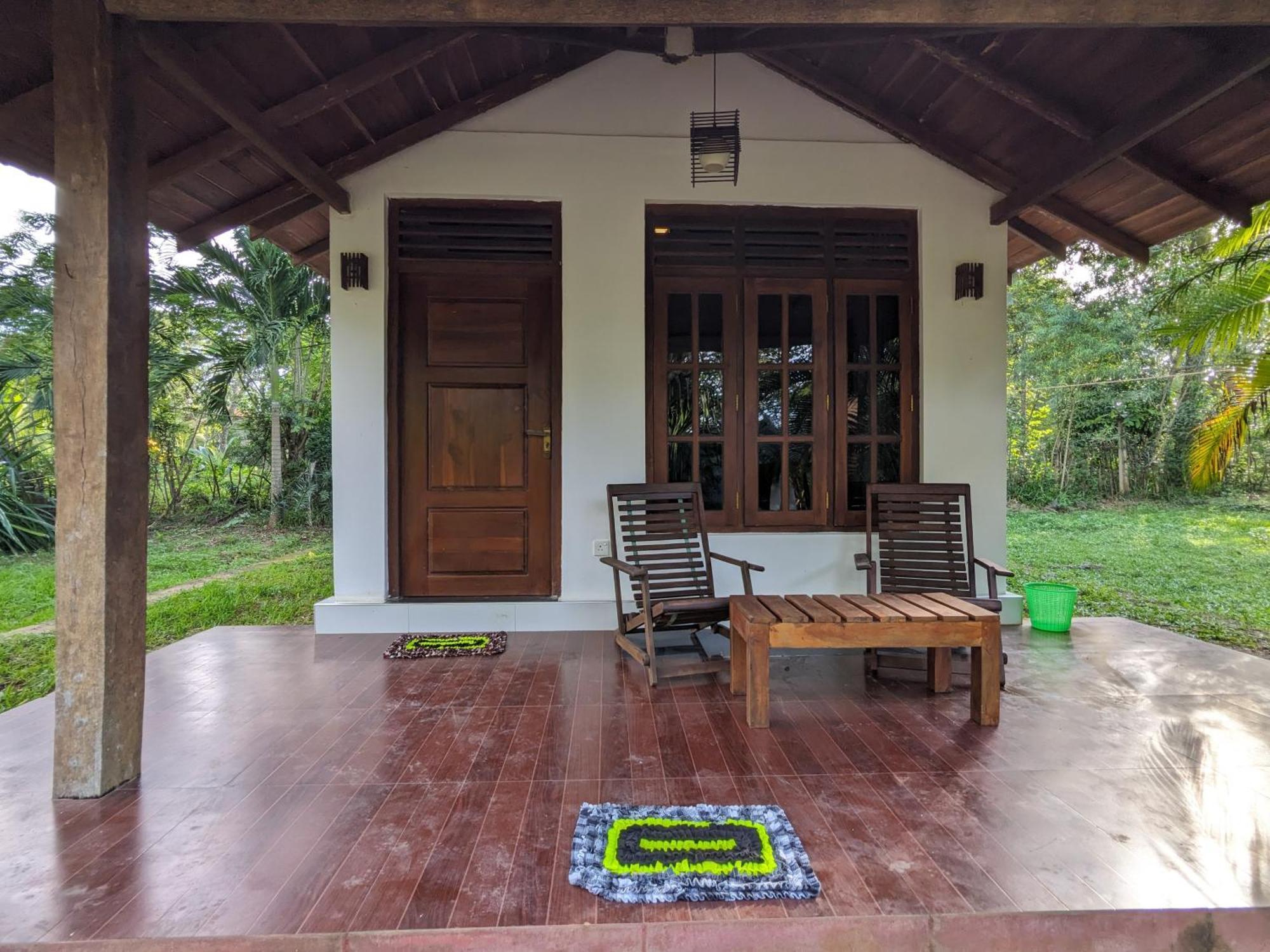 Silent Cabana And Restaurant Marakolliya, Tangalle Εξωτερικό φωτογραφία